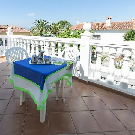 Apartment Mengual Oliva